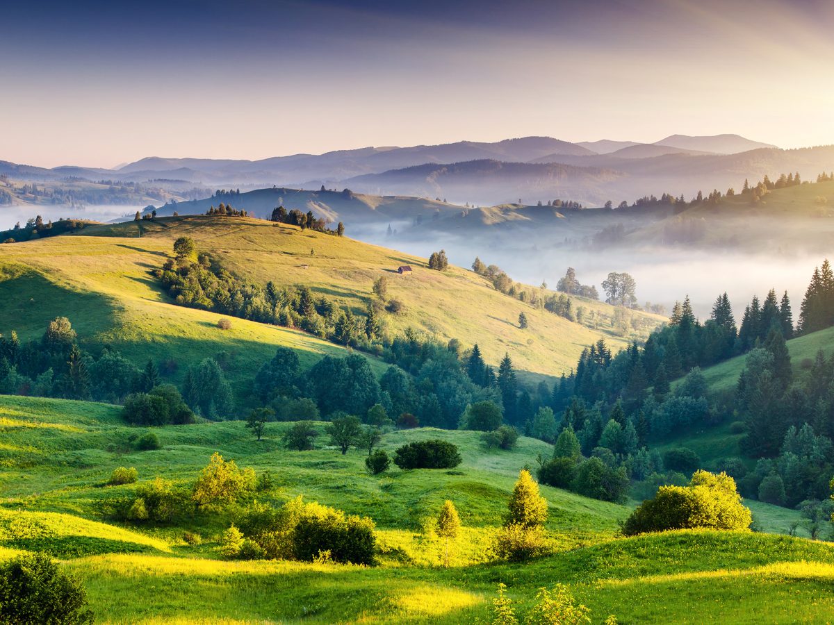 Majestic,Sunset,In,The,Mountains,Landscape.,Dramatic,Sky.,Carpathian,,Ukraine,